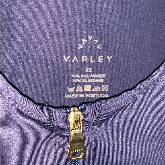 VARLEY navy blue elastic crop tank! - Picture 7 of 8